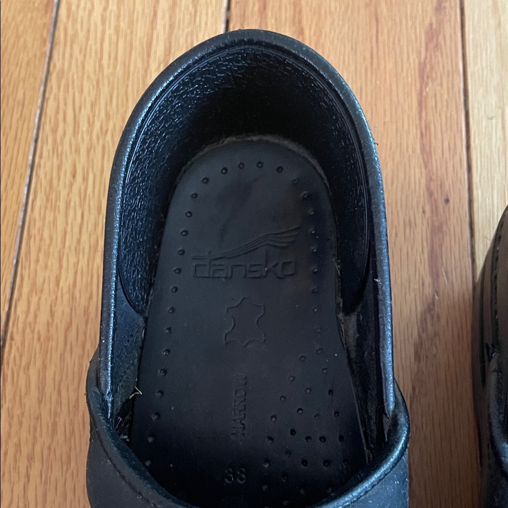Dansko clogs - Picture 2 of 4